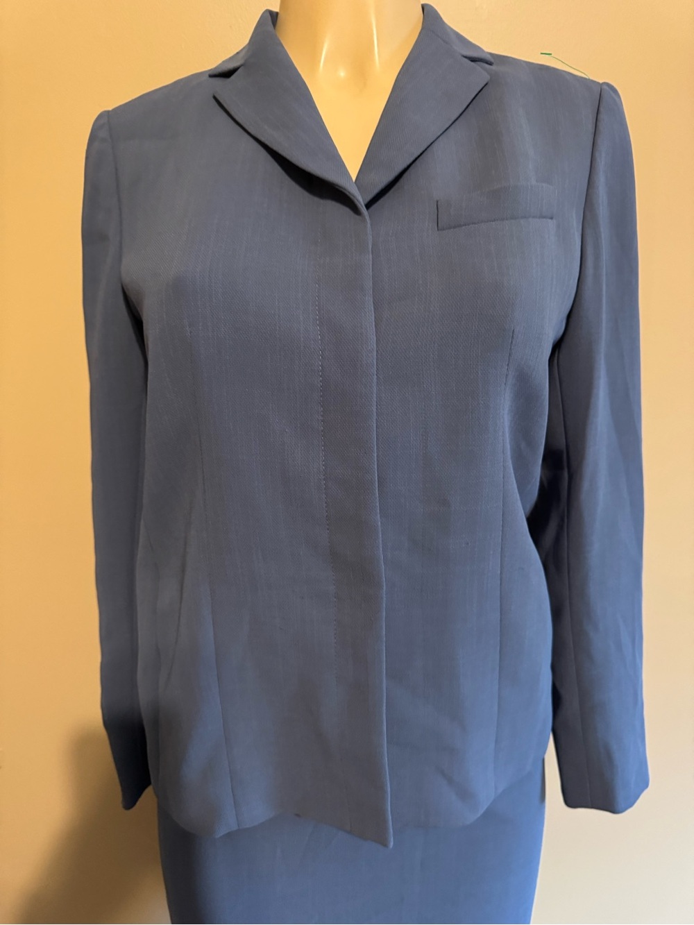Kasper A.S.L. Petite Slate Blue Skirt Suit Set – Structured Blazer & Pencil Skir - Picture 3 of 11